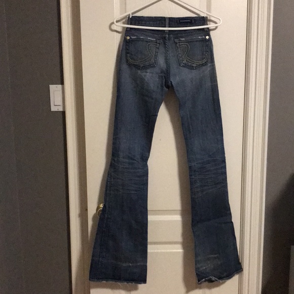 Women’s Rock & Republic Flared ROTH rthkr Jeans (Cut 1057) - Picture 2 of 4